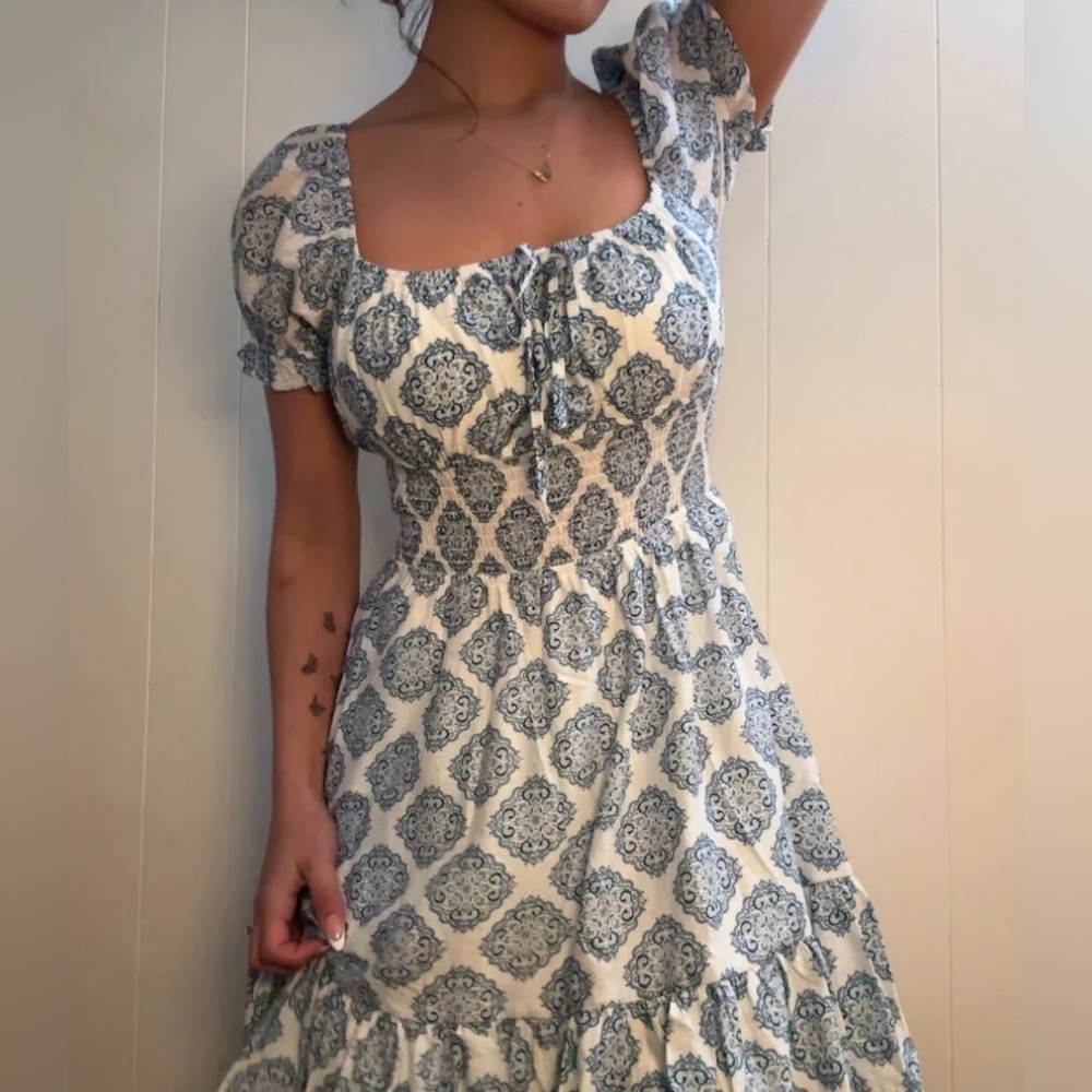 Blue and White Paisley Hesperus Dress Size Small